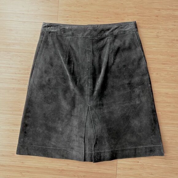 Vintage 90s Lilly Pulitzer 100% Suede Black A-Line Mini Skirt 2 | Luxe Essential - Picture 10 of 11